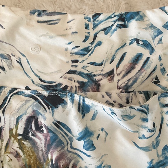 CALIA by Carrie Underwood White Skort with Blue & Green Abstract Print - Picture 8 of 8